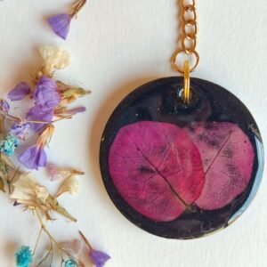 LLAVERO BUGANVILLA ENCAPSULADA EN RESINA