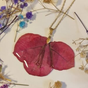 Colgante con UNA BUGANVILLA encapsulada en resina