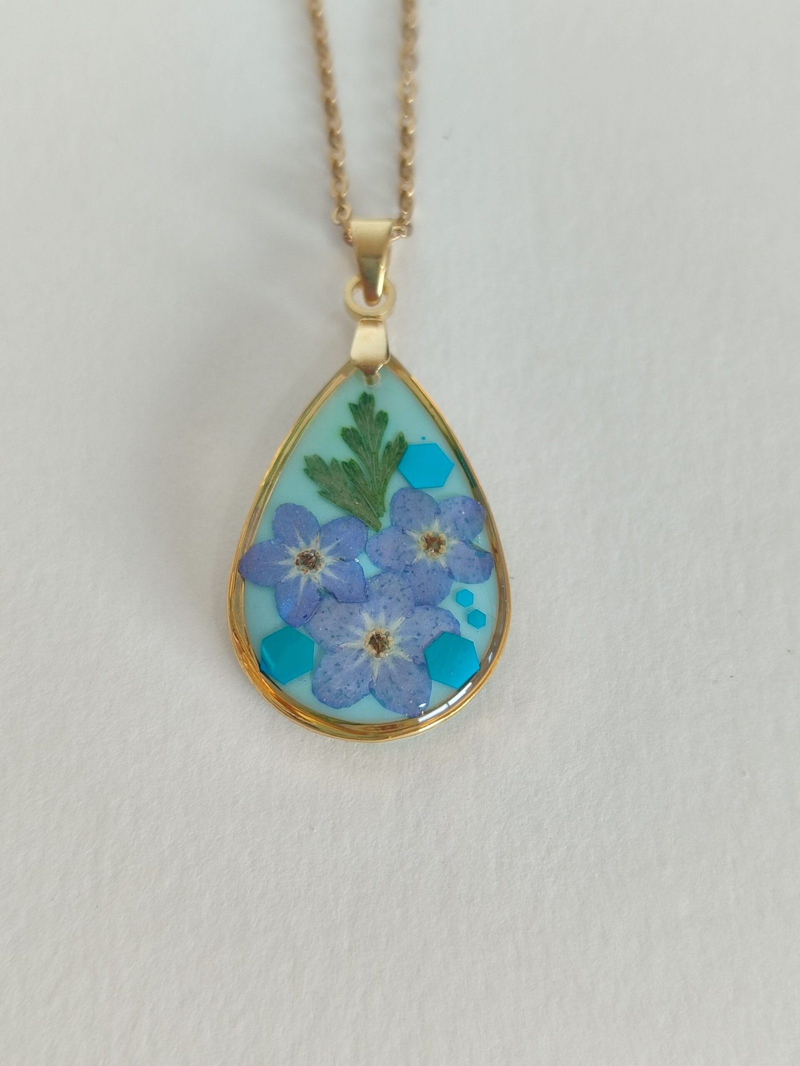 Colgante en forma de GOTA con FLORES NO ME OLVIDES